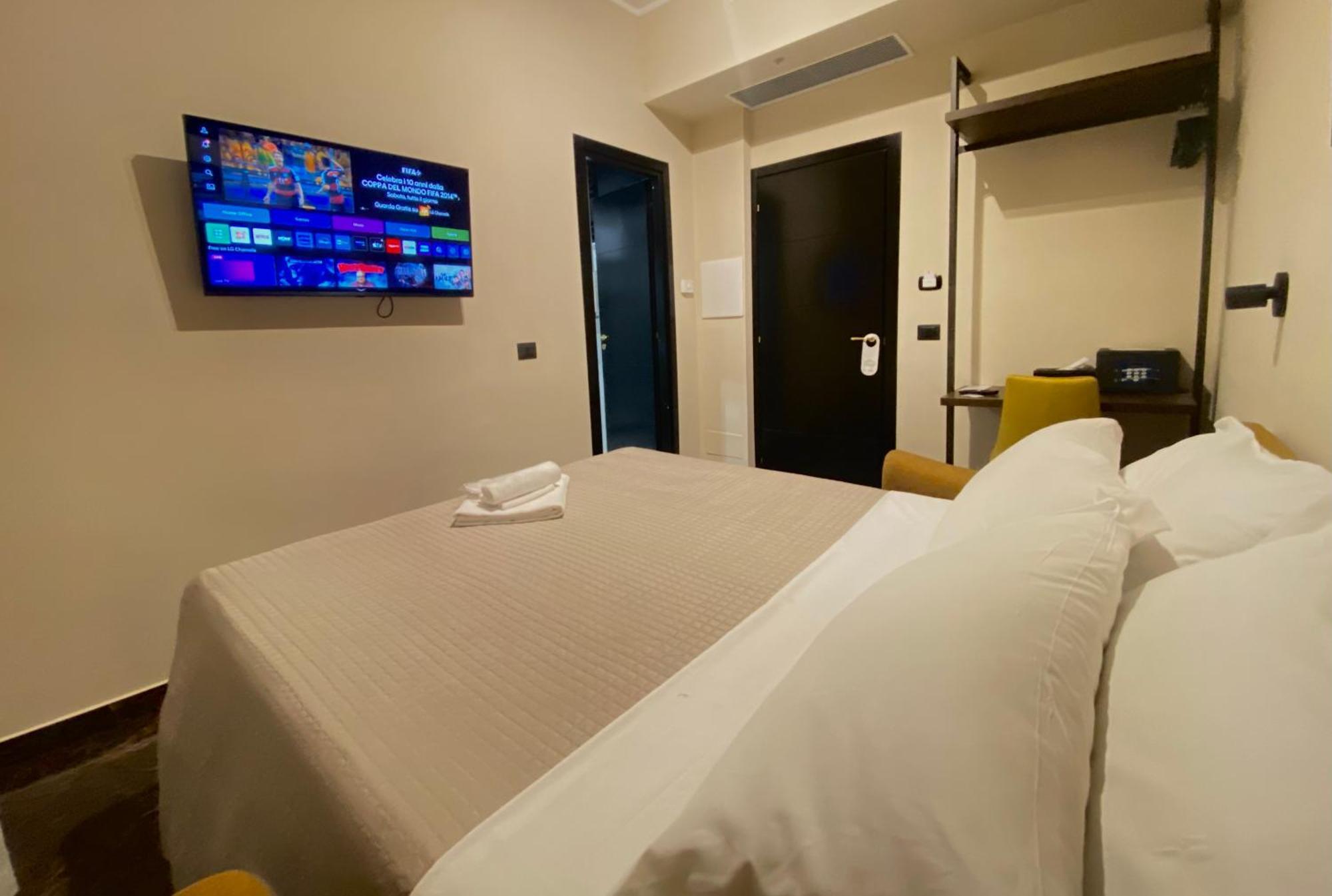 Viminale Domus Hotel Рим Екстериор снимка